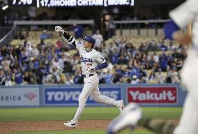 Baseball: Reds vs. Dodgers