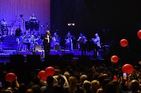 Enrico Macias Performs At L'Olympia - Paris