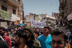 Anti-Tahrir al-Sham Protest - Idlib