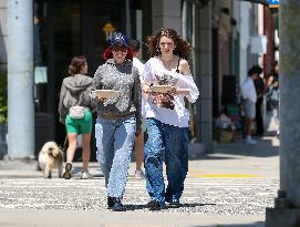 Alyson Hannigan And Daughter Out - LA