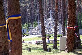 Remembering victims of political repressions at Bykivnia Graves in Kyiv