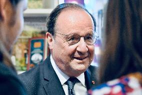 Francois Hollande Presents His Book 'Leur Europe' - Strasbourg