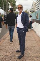 Cannes - Antoine De Caunes On Croisette