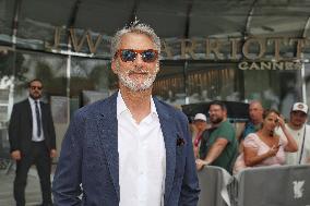 Cannes - Antoine De Caunes On Croisette