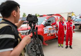 China Around Taklimakan｣ｨInternational｣ｩRally in Takes Off in Ka