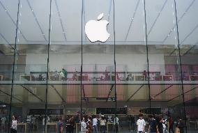 Apple 618 E-commerce Promotion Festival Price Reduction