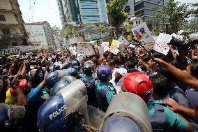 Protest To Demand Loan Defaulters’ List - Dhaka