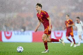 AS Roma v Genoa CFC - Serie A TIM