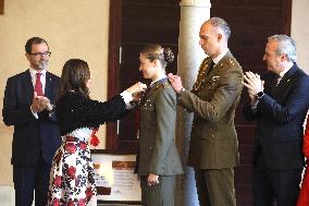 Princess Leonor Receives Medal of the Cortes de Aragon - Zaragoza