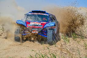 (SP)CHINA-XINJIANG-KASHGAR-TAKLIMAKAN RALLY-FIRST STAGE (CN)