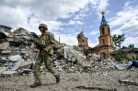 Ukrainian defenders serve in Zaporizhzhia sector