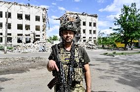 Ukrainian defenders serve in Zaporizhzhia sector