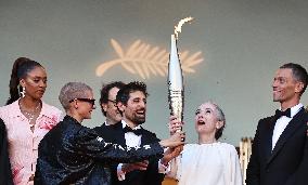 (SP)FRANCE-CANNES-FILM FESTIVAL-PARIS 2024 OLYMPIC TORCH RELAY