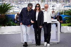 "Marcello Mio" Photocall - The 77th Annual Cannes Film Festival