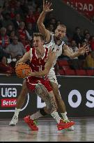 Basquetebol - Benfica vs Oliveirense