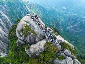 #CHINA-ANHUI-HUANGSHAN MOUNTAIN-TIANDU PEAK-REOPENING (CN)