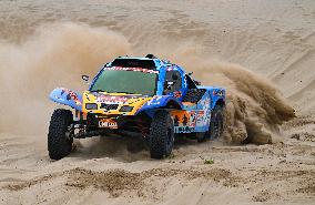 (SP)CHINA-KASHGAR-TAKLIMAKAN RALLY-THIRD STAGE (CN)