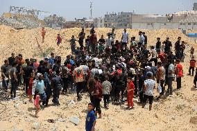 MIDEAST-GAZA-KHAN YOUNIS-HUMANITARIAN AID