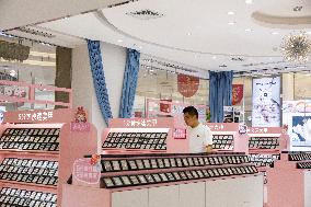 A Wearable Nail Manufacturer in Lianyungang