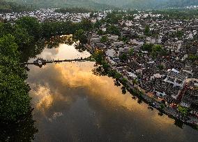 CHINA-ANHUI-YIXIAN COUNTY-HONGCUN-SCENERY (CN)