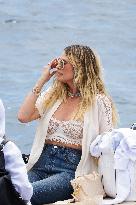 Heidi Klum And Leni Take A Boat Ride - Antibes