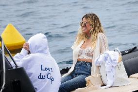 Heidi Klum And Leni Take A Boat Ride - Antibes