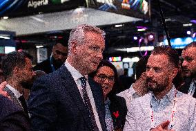 Economy Minister Le Maire Visits VivaTech