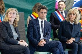 Gabriel Attal and Brigitte Macron Visit a School - Antony