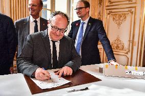 Signing ceremony for the financing of the Verkor Gigafactory in Paris FA