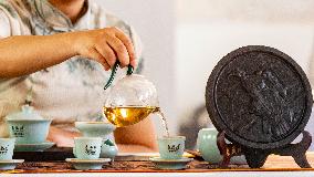 BRITAIN-BATH-CHINESE TEA-CULTURAL SALON