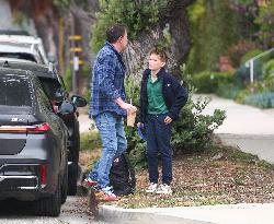 Ben Affleck Takes Samuel To School - LA