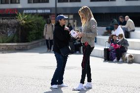 Adriana Karembeu Participates in the Red Cross Collection - Paris