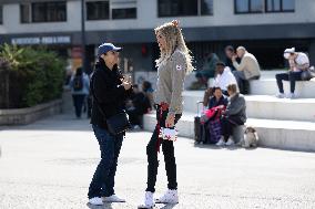 Adriana Karembeu Participates in the Red Cross Collection - Paris