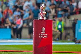 Manchester City v Manchester United - Emirates FA Cup Final