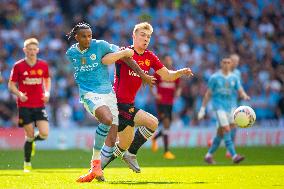 Manchester City v Manchester United - Emirates FA Cup Final