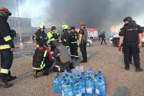 Russia hits Kharkiv supermarket with two glide bombsRussia hits Kharkiv supermarket with two glide bombs