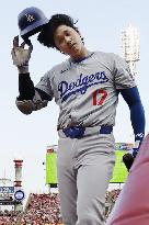 Baseball: Dodgers vs. Reds