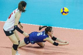 (SP)PHILIPPINES-MANILA-VOLLEYBALL-ASIAN WOMEN'S CHALLENGE CUP-VIETNAM VS INDONESIA