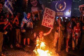 Anti-Netanyahu Protest - Tel Aviv