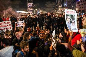 Anti-Netanyahu Protest - Tel Aviv