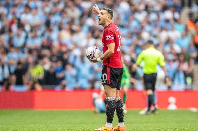 Manchester City v Manchester United - Emirates FA Cup Final