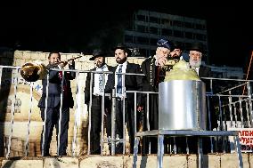 Ultra-Orthodox Jews Celebrate Lag BaOmer with Bonfire in East Jerusalem