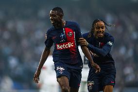 Olympique de Lyonnais v Paris Saint-Germain - French Cup Final