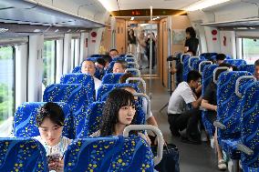 CHINA-GUANGDONG-INTERCITY RAILWAYS-CONNECTION (CN)