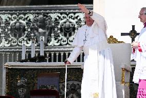 Pope Francis Leads Holy Mass On World Children's Day - Vatican