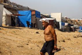 Displaced Palestinians