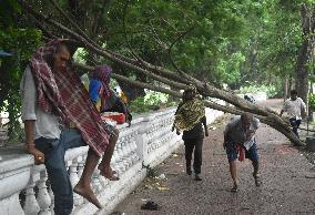 Heavy Rain And Wind Due To Cyclone Remal In Kolkata, India