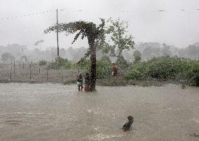 Cyclone Remal Slams Into Bangladesh Coast