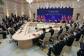 Trilateral summit in Seoul