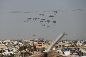 Tent Compound In Khan Yunis - Southern Gaza